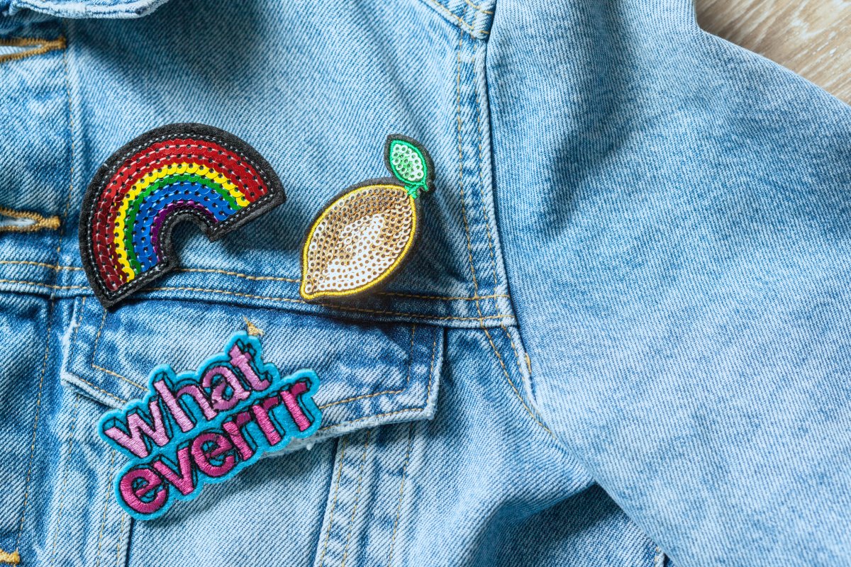 Bestickte Jeansjacke