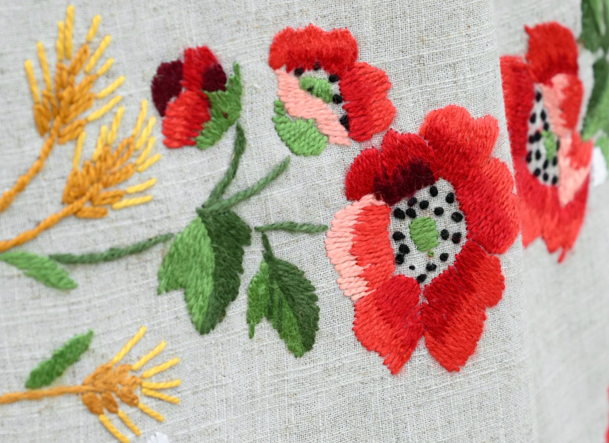 Leinen Stickerei