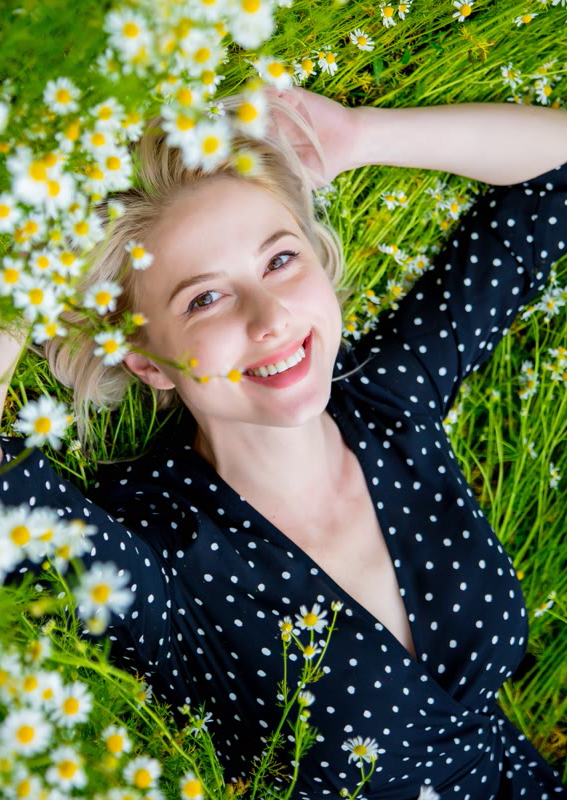 Klassisches schwarzes Kleid