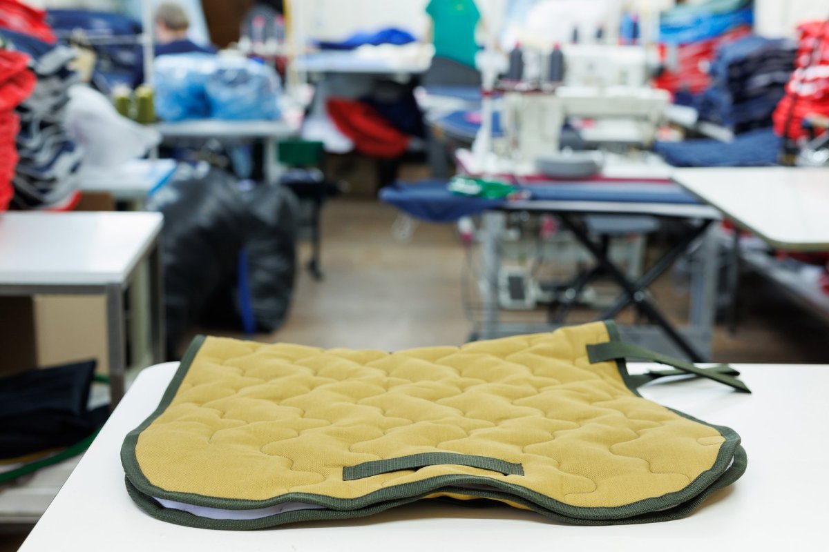 Spezialfertigung Sattel